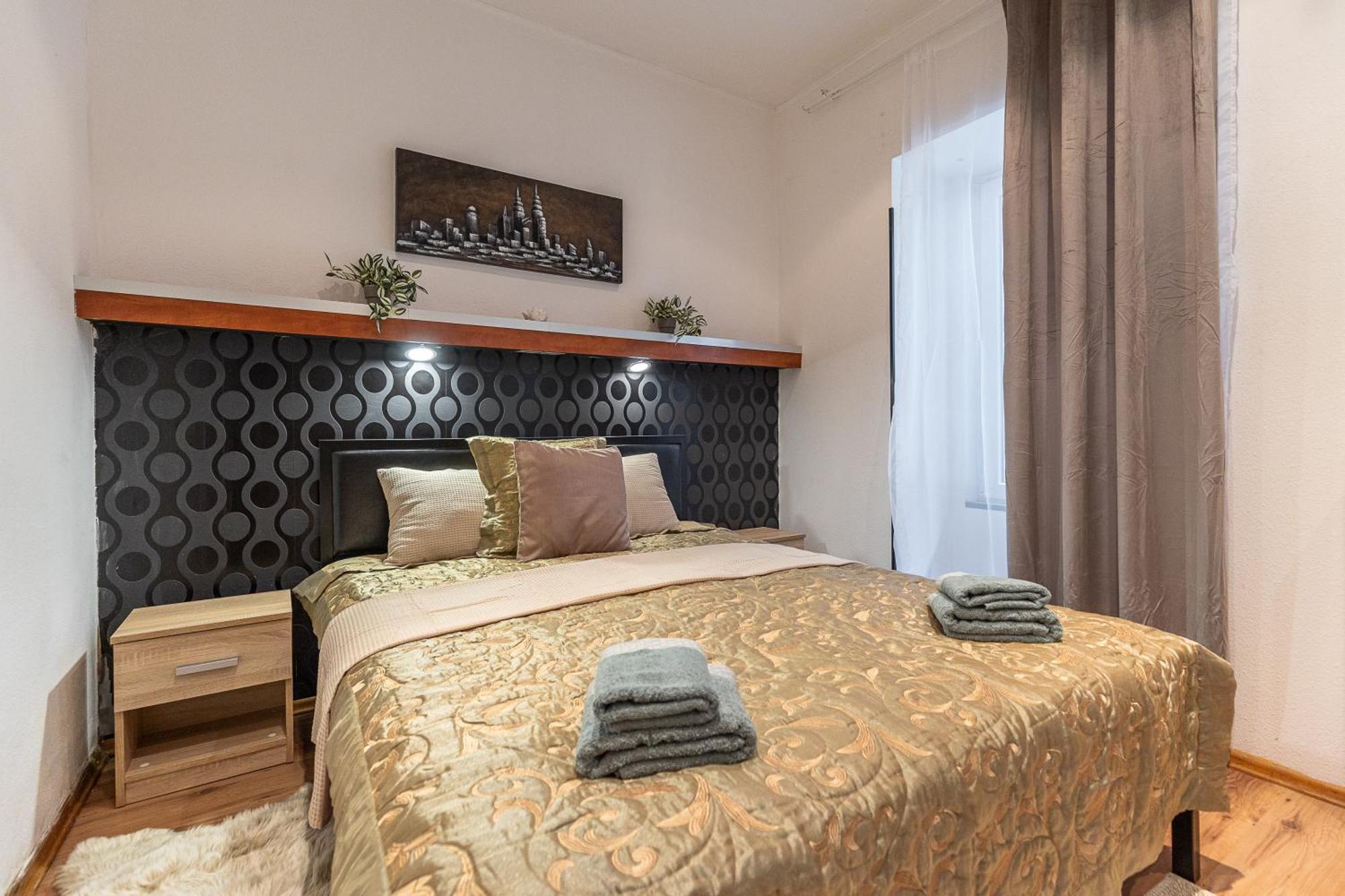 City Vibes Apartment - 3 Bdrms بودابست المظهر الخارجي الصورة