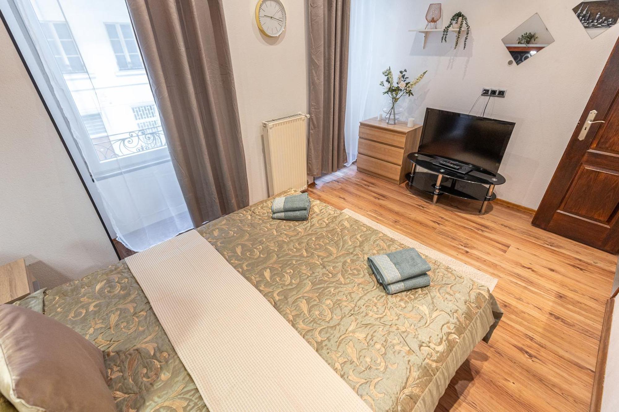 City Vibes Apartment - 3 Bdrms بودابست المظهر الخارجي الصورة